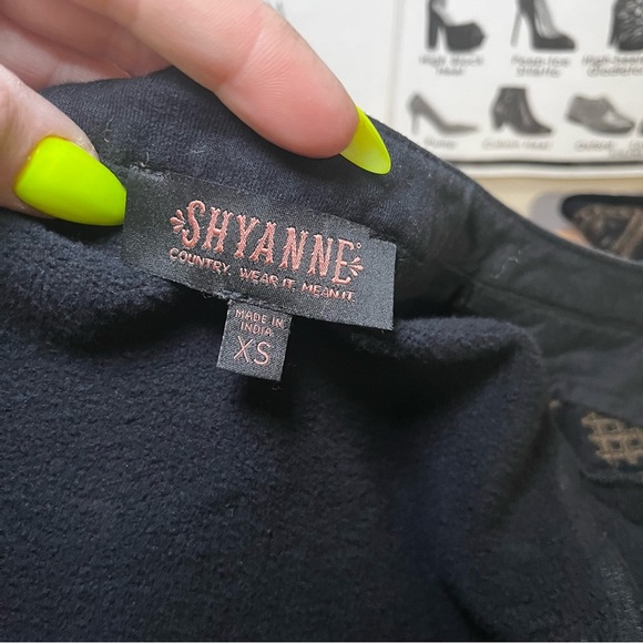 SHYANNE Cascade Embroidered French Terry Cardigan Western Embellished Timeless - Picture 7 of 15